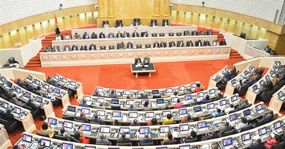 Parlamento chumba pretensão da UNITA de agendar debate sobre ataque a caravana do partido no Huambo