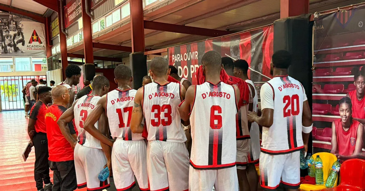 1º de Agosto vence Inter e assume liderança do nacional de basquetebol
