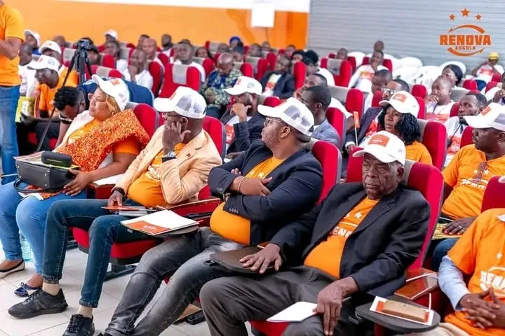 Renova Angola procede na sexta-feira abertura do ano político em contexto pré-eleitoral