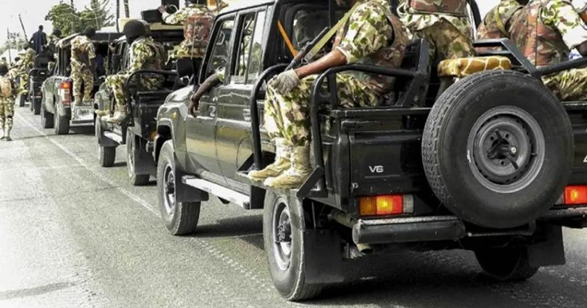 Milhares de nigerianos deslocadas após ataque armado