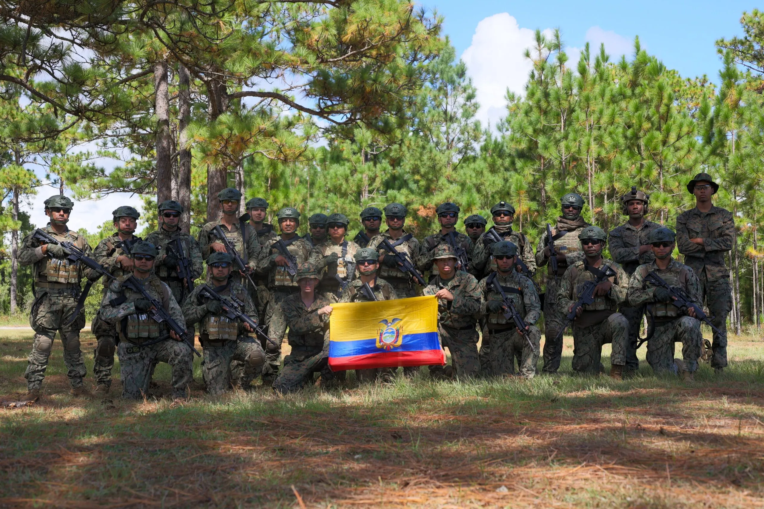 EUA e Equador lançam operação conjunta para combate ao tráfico de drogas