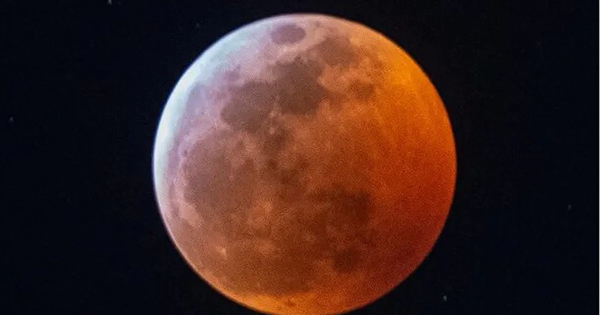 Luandenses observam neste domingo eclipse total da lua no CCL