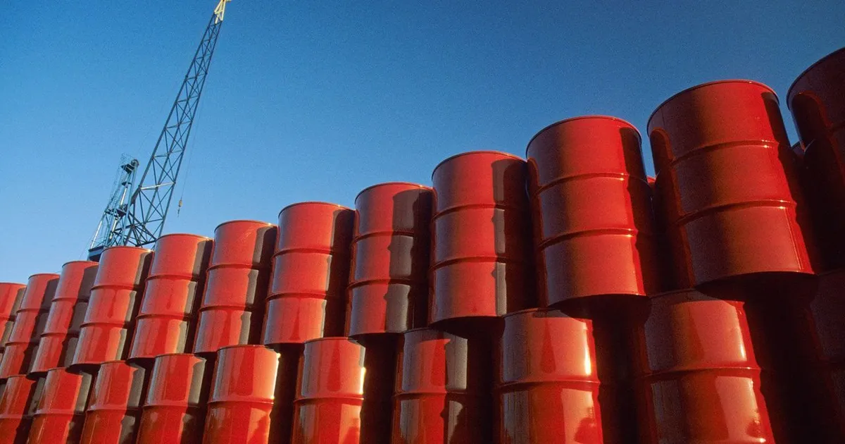 Economista antevê redução do preço do petróleo com venda de grandes quantidades da Venezuela