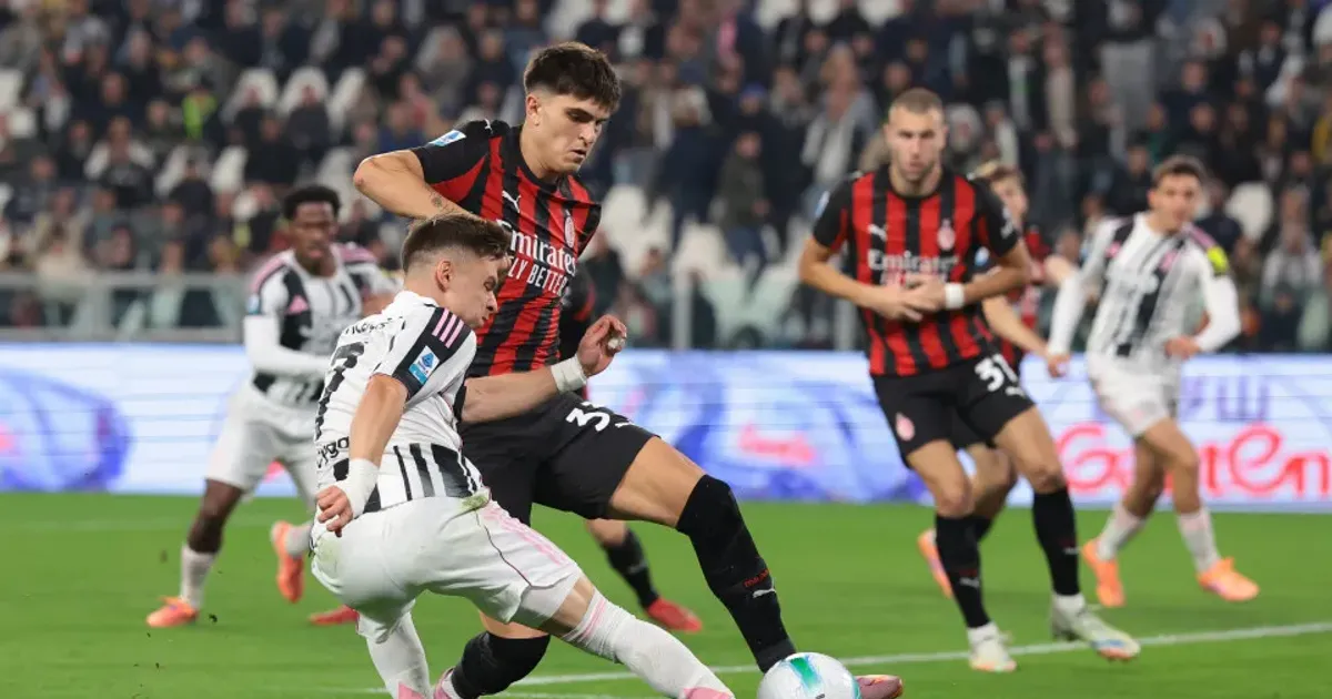 AC Milan empata com Juventus e perde liderança da Serie A