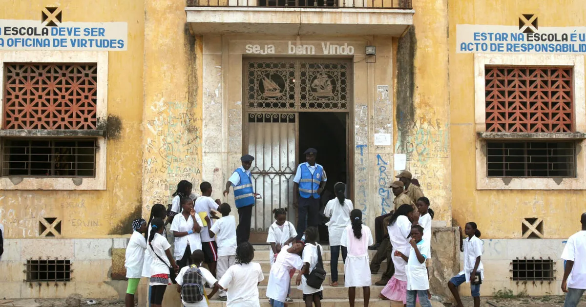 Município do Luinga precisa de 200 professores para responder demanda no Cuanza Norte