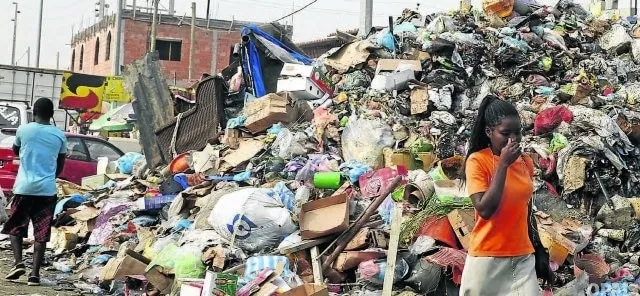 Produção excessiva de lixo agrava riscos ambientais e de saúde em Angola