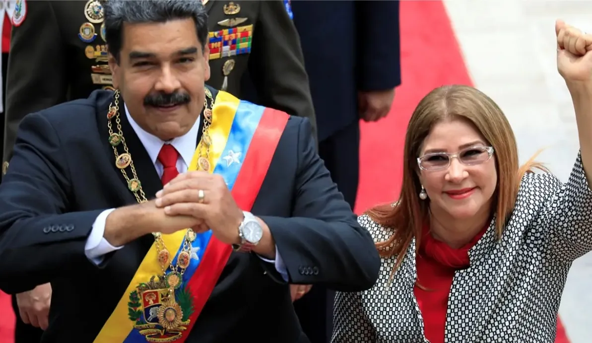 Mulher de Nicolás Maduro pede prisão domiciliária por problemas cardíacos