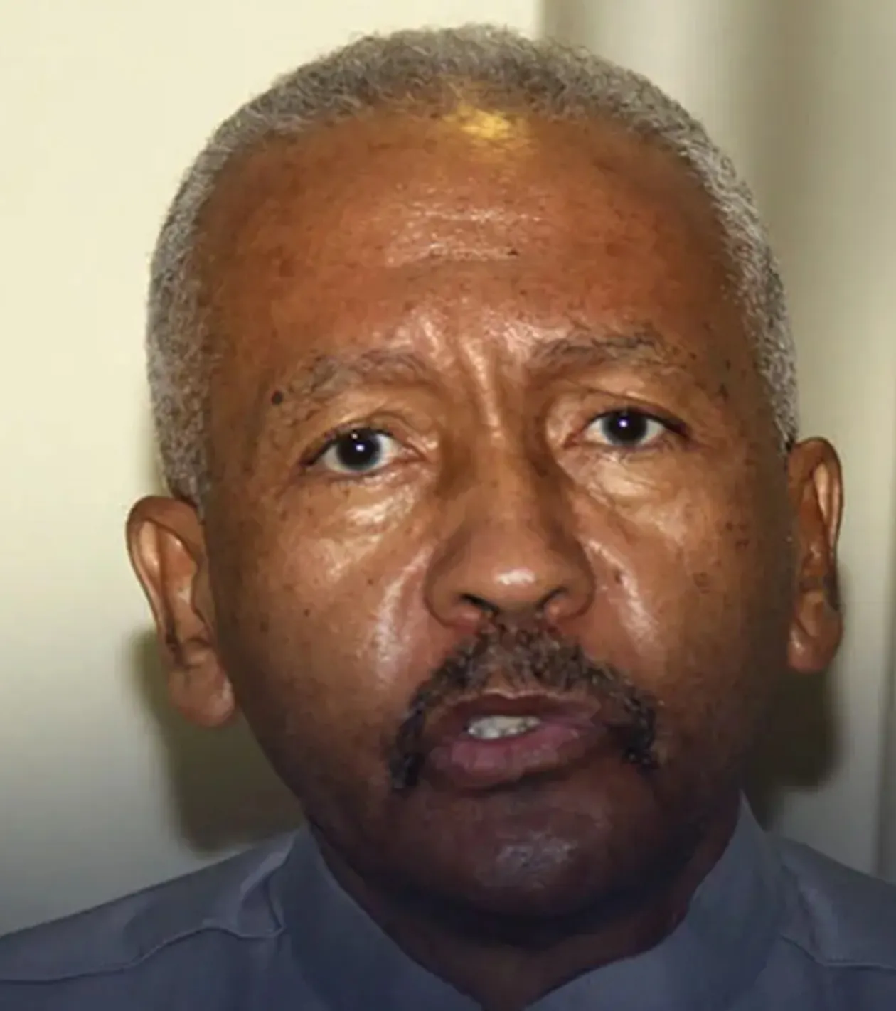 José Luís Mendonça propõe Umbundo como segunda língua oficial para reforçar identidade nacional em Angola