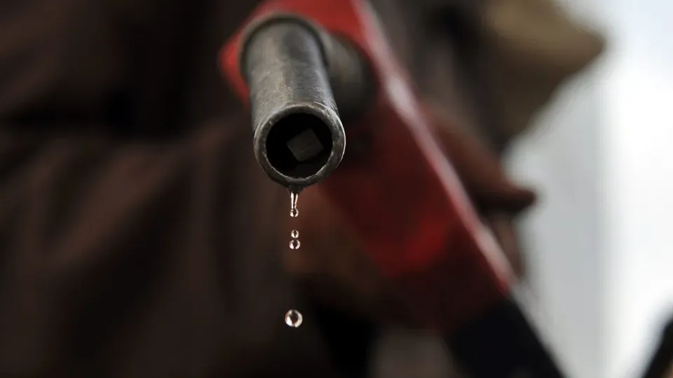 São Tomé e Príncipe regista rotura de stock de gasolina e petróleo doméstico