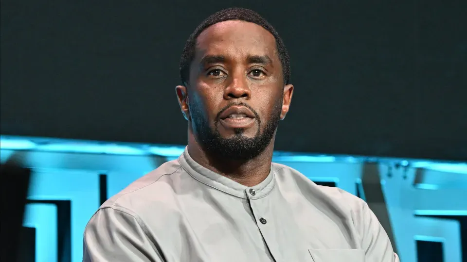Diddy envolve-se em briga física na prisão e acaba na solitária