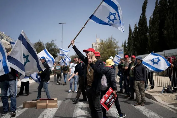 Itália vai acolher nova ronda de negociações entre Israel e Líbano a 4 de Agosto