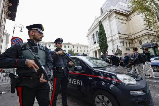 Jornalista italiano sofre atentado bombista de amigo