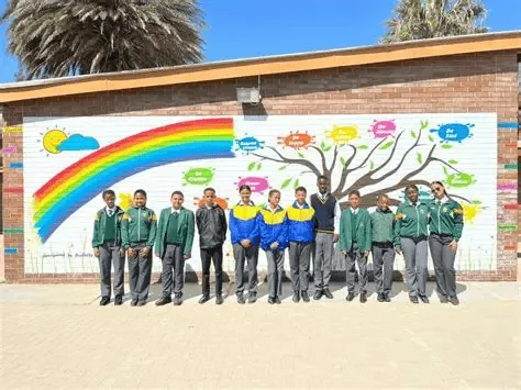 Surto de febre aftosa humana em escola da Namíbia acende alerta para encarregados de educação