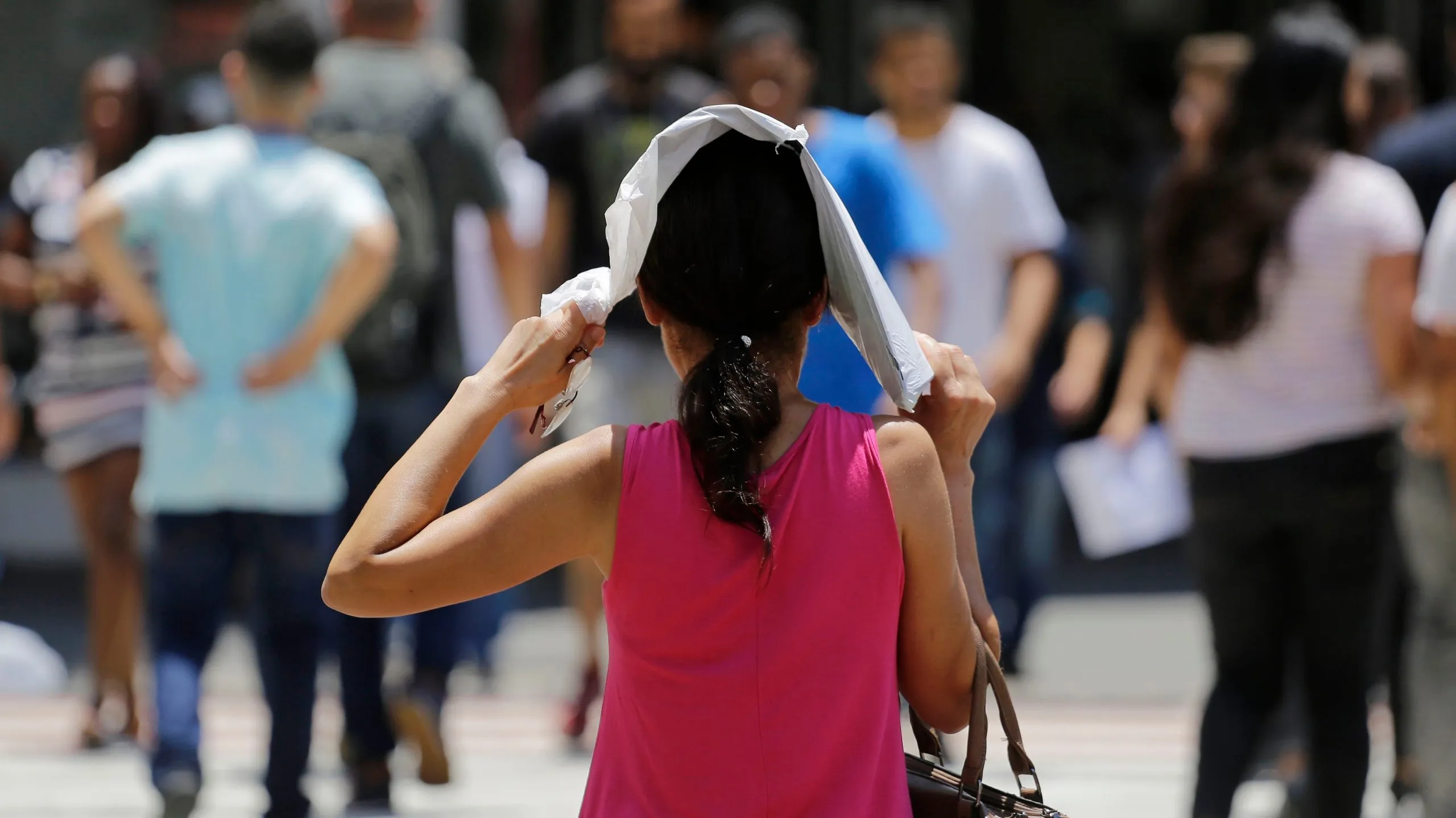 Onda de calor na Europa provoca 40 mortes por afogamento