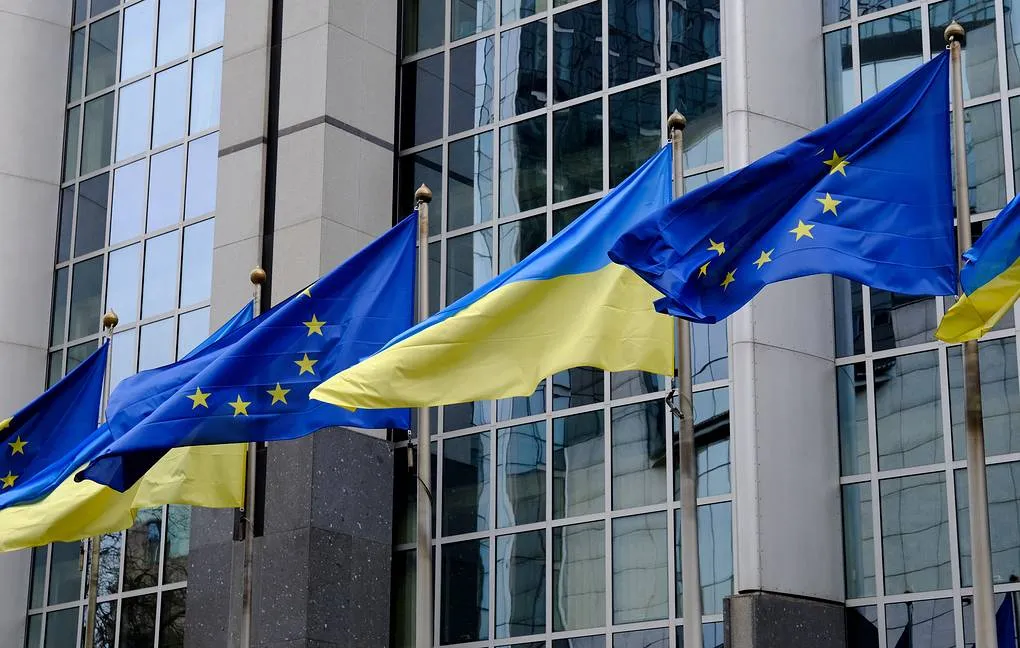 Líderes europeus descartam adesão da Ucrânia à União Europeia em debates internos, afirma inteligência russa