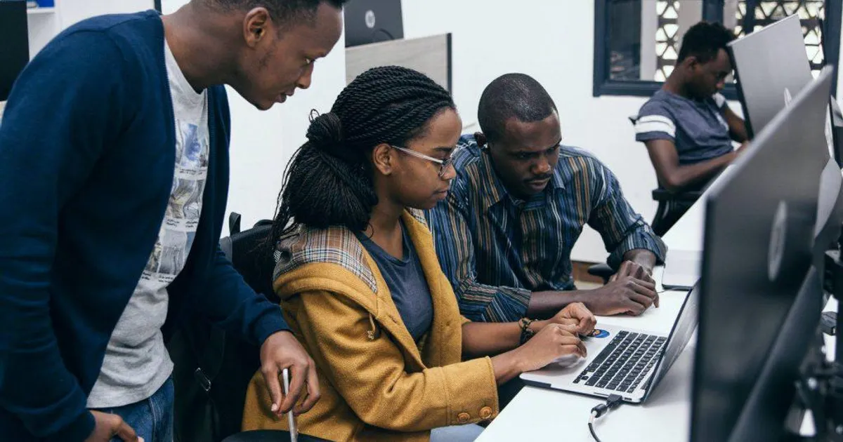 Homens lideram lista dos funcionários públicos em Angola