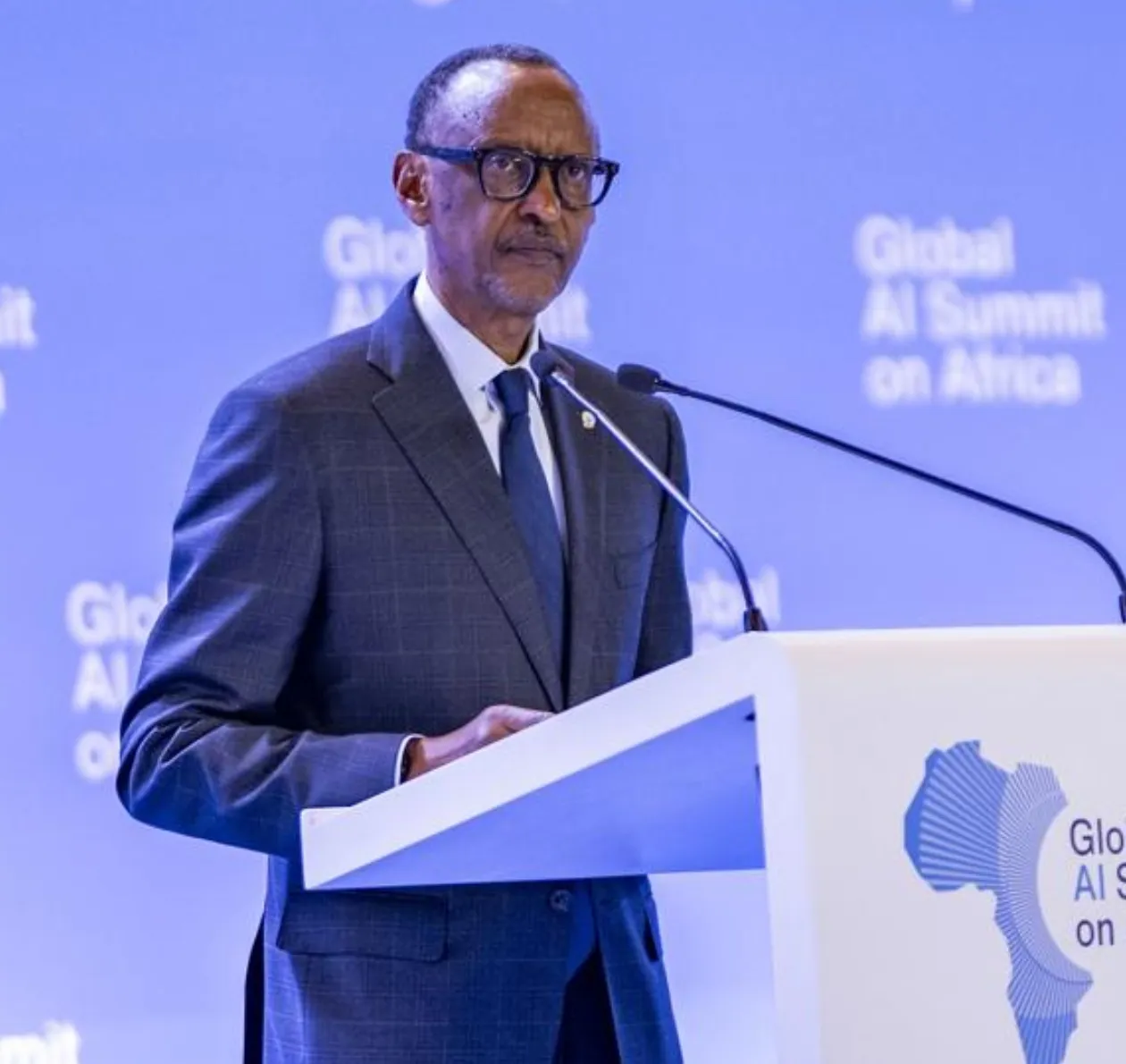 Kagame defende cooperação global e rejeita isolamento como solução para África
