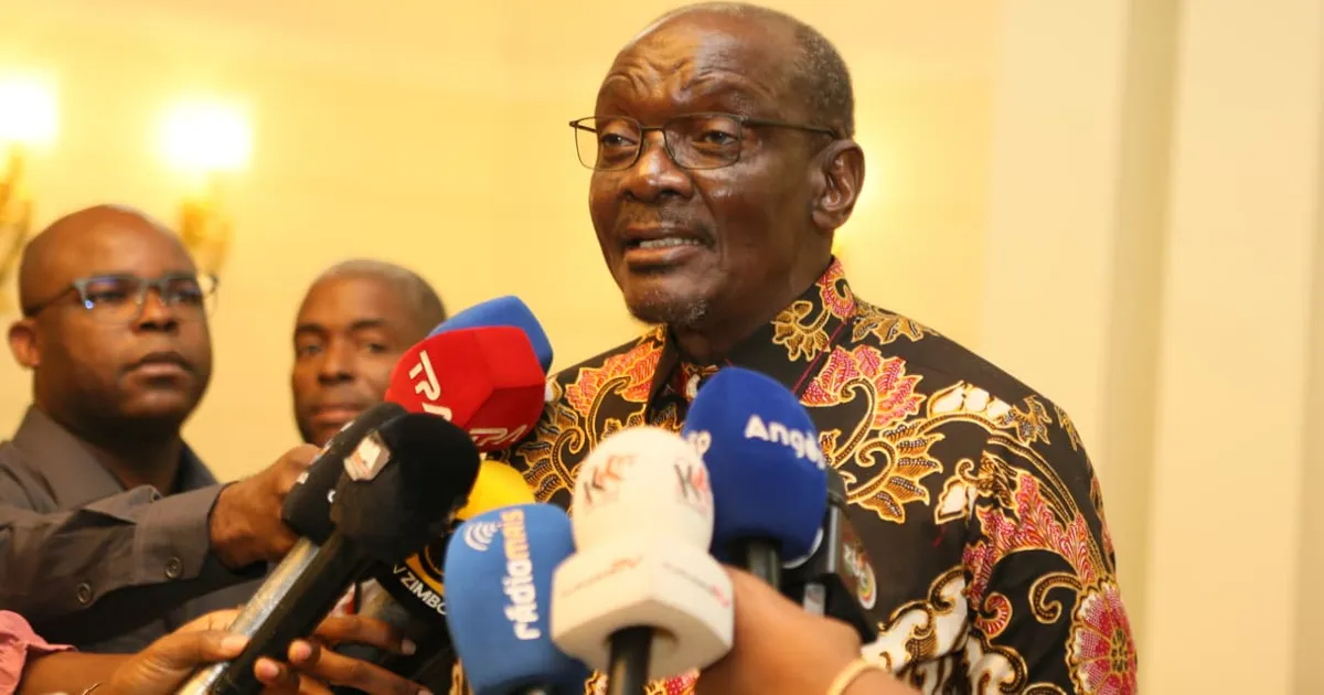 Angola e Zimbabwe reforçam laços no domínio social e político