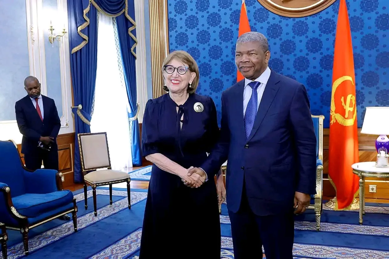 Candidata à ONU elogia papel de Angola na promoção da paz em África