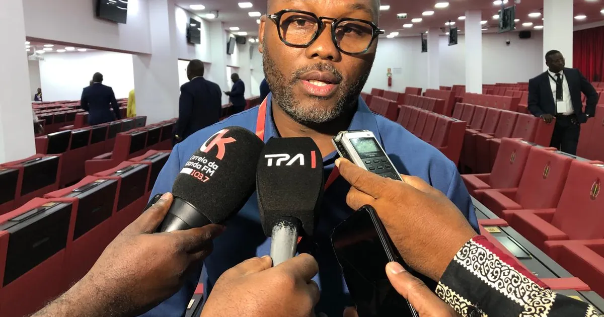 MPLA desvaloriza polémica e enquadra críticas de André Ventura como estratégia eleitoral em Portugal