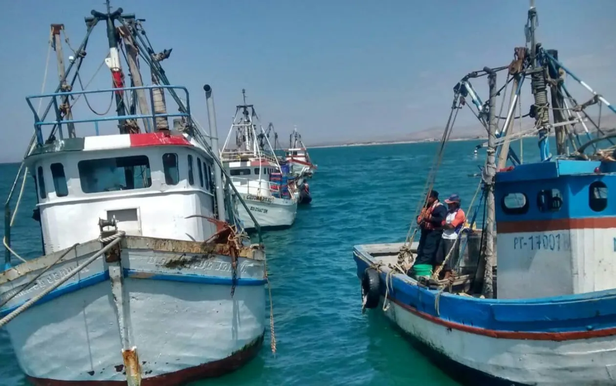 Pesca por arrasto ameaça biomassa marinha e preocupa comunidades pesqueiras no Cuanza-Sul