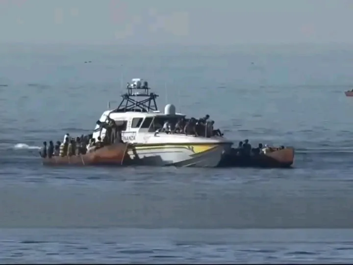 Encontrados quase 20 mortos no barco em Lampedusa na Itália