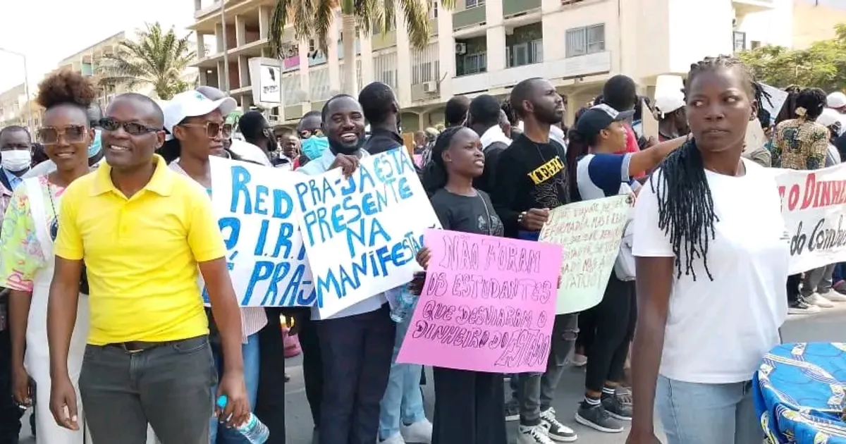 PRA-JA nega oportunismo político durante marcha estudantil