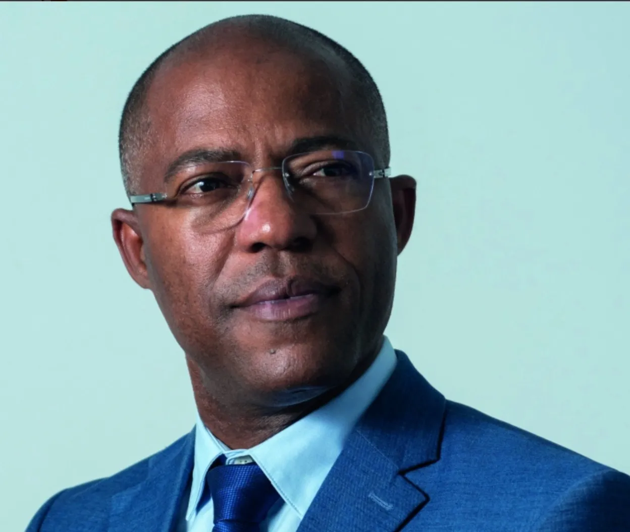 Presidente cabo-verdiano formaliza convite a Francisco Carvalho para governar