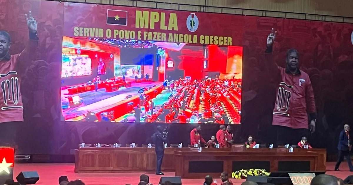 PR destaca figuras de Agostinho Neto e José Eduardo dos Santos no alcance da Independência Nacional