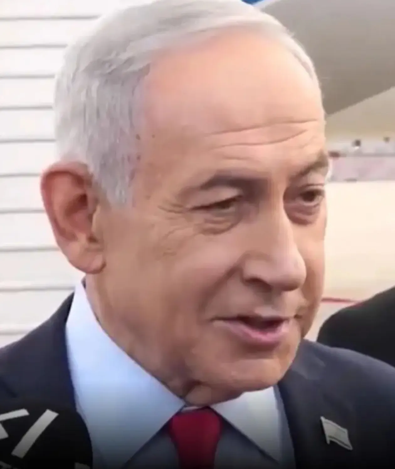 Irã anuncia ataque a escritório de Netanyahu e quartel-general militar de Israel