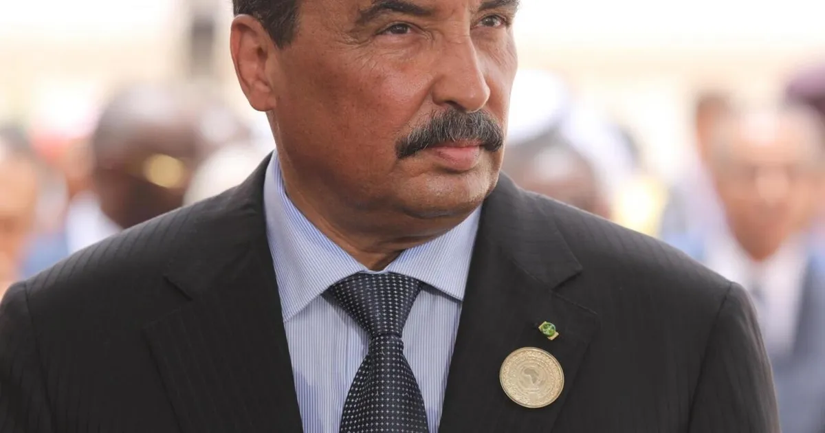 Mauritânia: ex-presidente Mohamed Aziz condenado a 15 anos de prisão