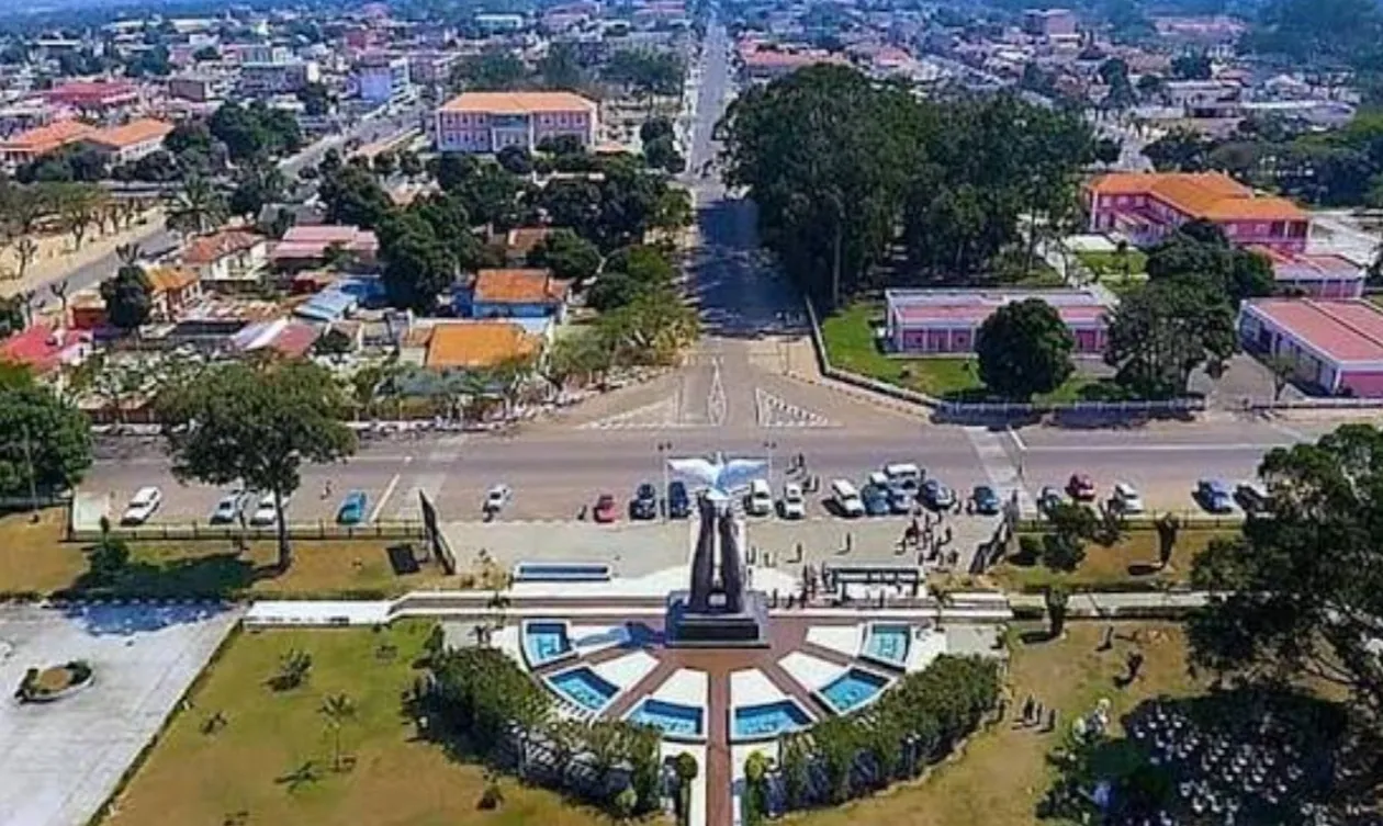 Presidente da República dá luz verde à construção de quatro hospitais municipais no Moxico