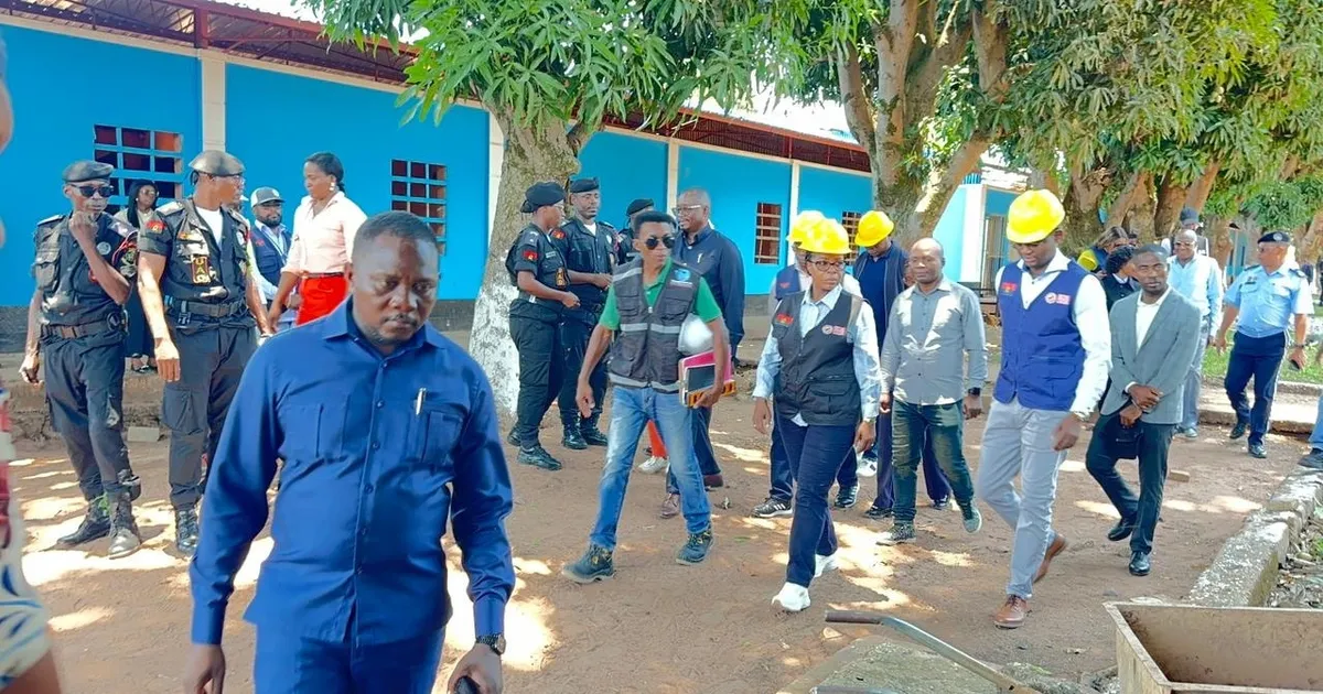 Obras em curso na Lunda Norte serão entregues, garante governadora