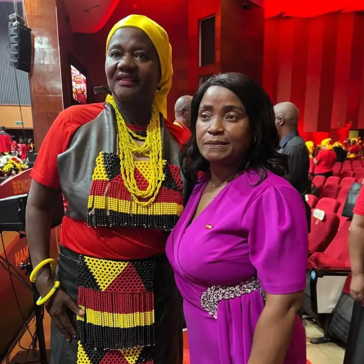 Foto de unidade entre rivais políticos surpreende internautas