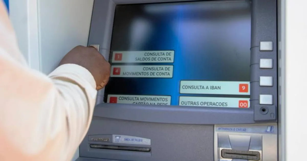 Rede multicaixa movimenta mais de 40 biliões de kwanzas este ano