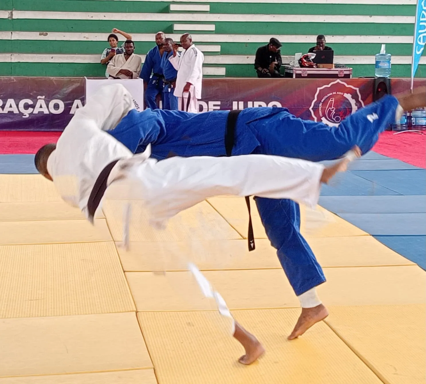 Ingombota junta 102 veteranos no primeiro torneio nacional de judo