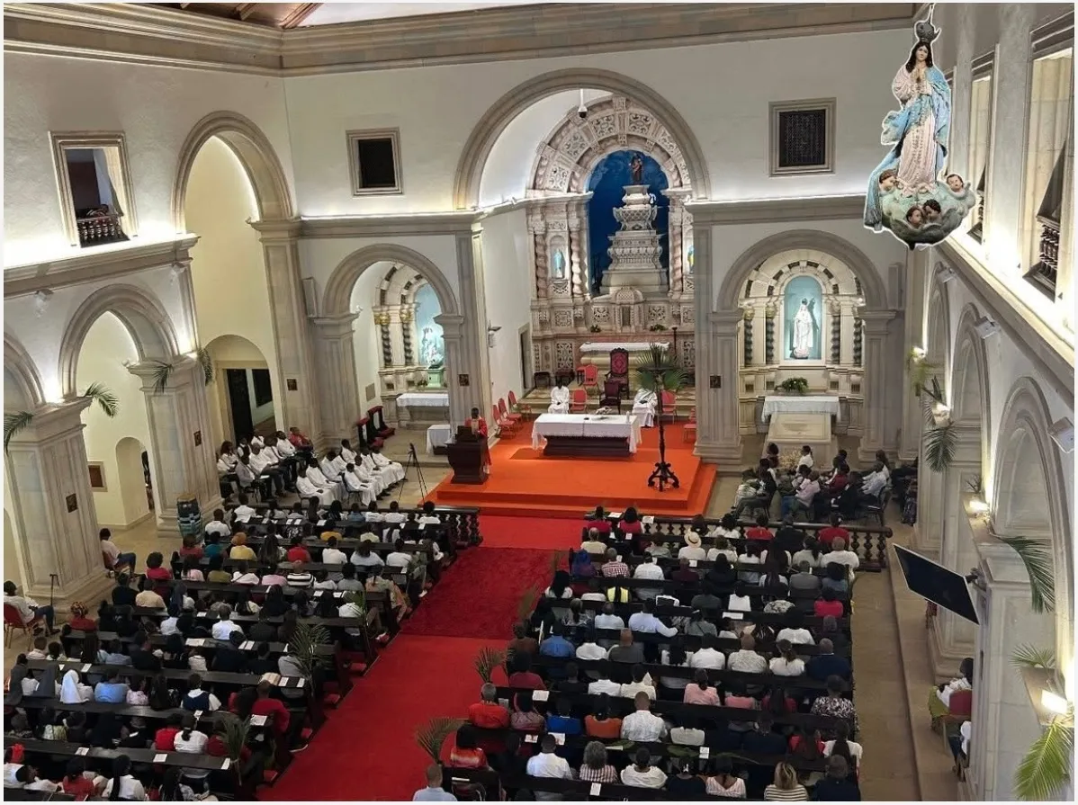 Luandenses vivenciam a Sexta-Feira Santa em oração e silêncio