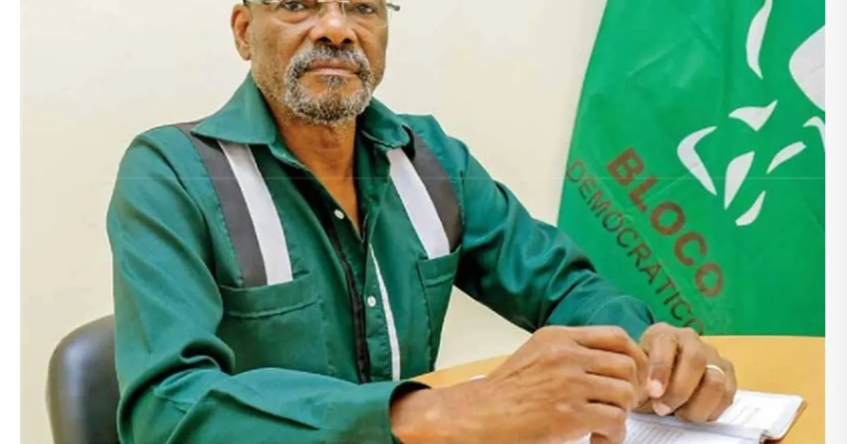 Bloco Democrático confirma hoje reeleição de Filomeno Vieira Lopes