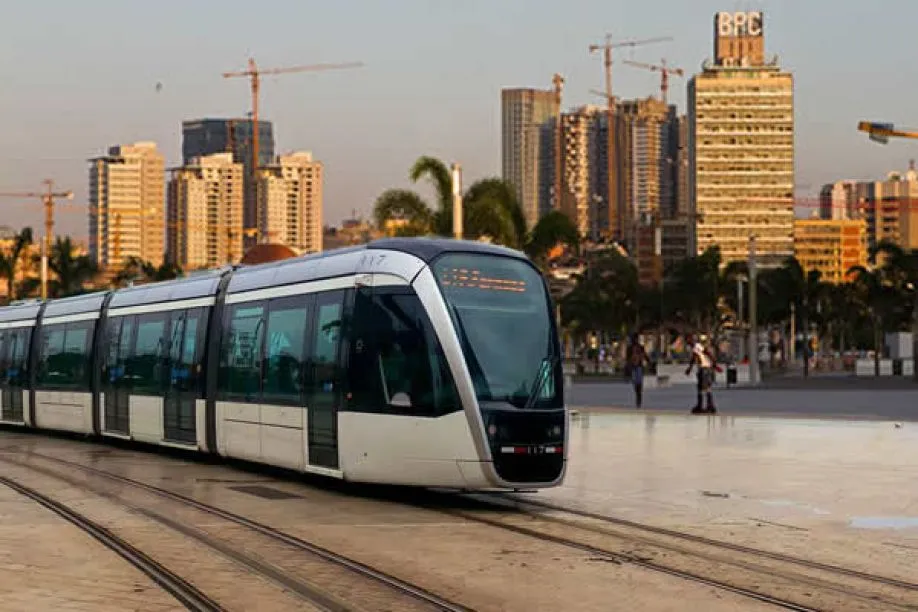 Obras do Metro de Superfície de Luanda arrancam ainda este ano