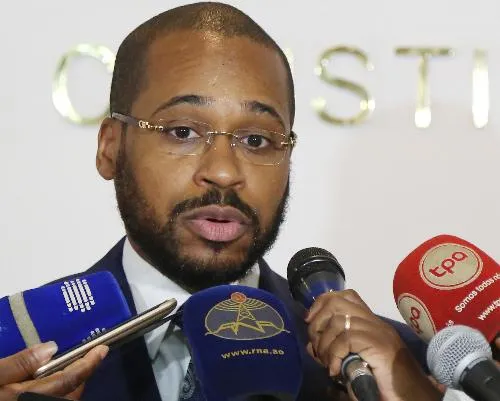 Marcy Lopes anuncia nova capacidade de emissão de Bilhetes de Identidade