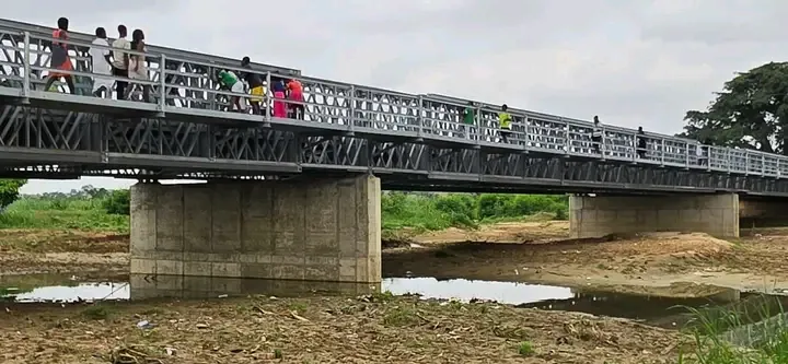 Ponte sobre o rio Mulenvos minimiza problemas de travessia dos populares para o Cacuaco