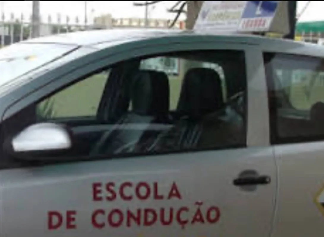 Polícia aperta fiscalização às escolas de condução para combater sinistralidade rodoviária