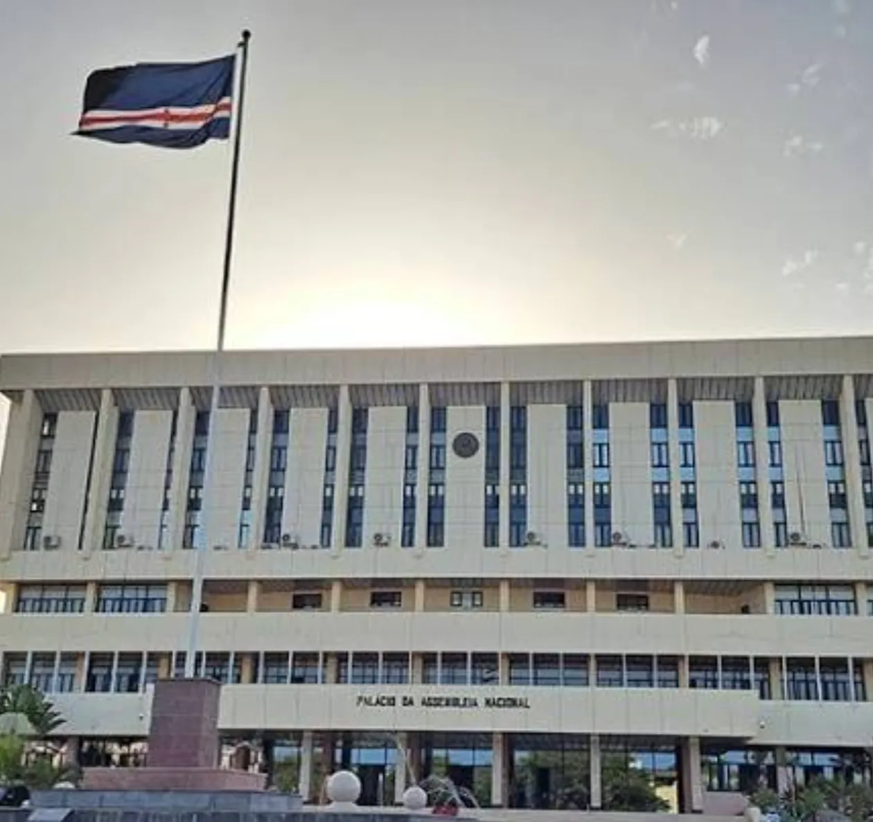Cabo Verde inicia novo ciclo político com posse de Governo