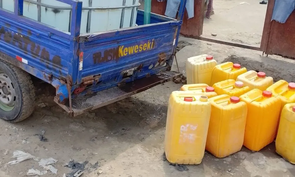 Moradores do Cazenga estão há mais de uma semana sem água potável