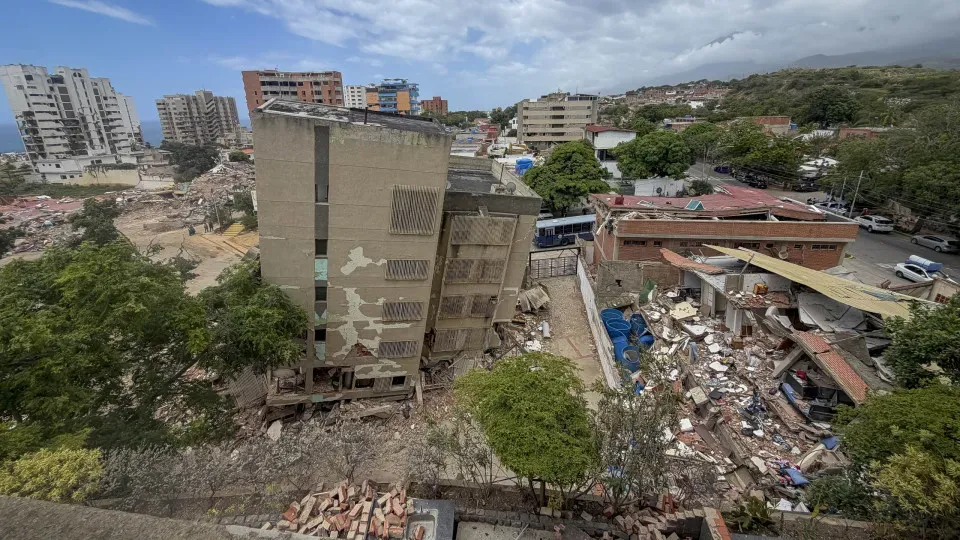 Sobe para 5.119 o número de mortes do duplo sismo na Venezuela