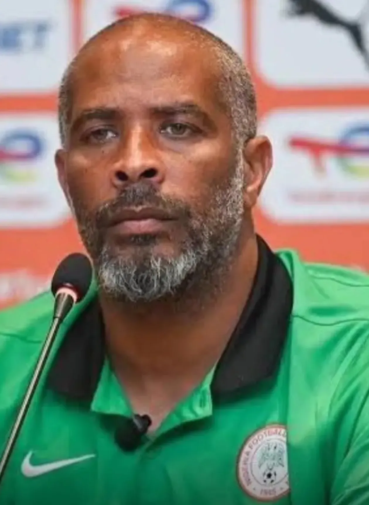 Selecionador da Nigéria impõe 19 condições para continuar no comando técnico