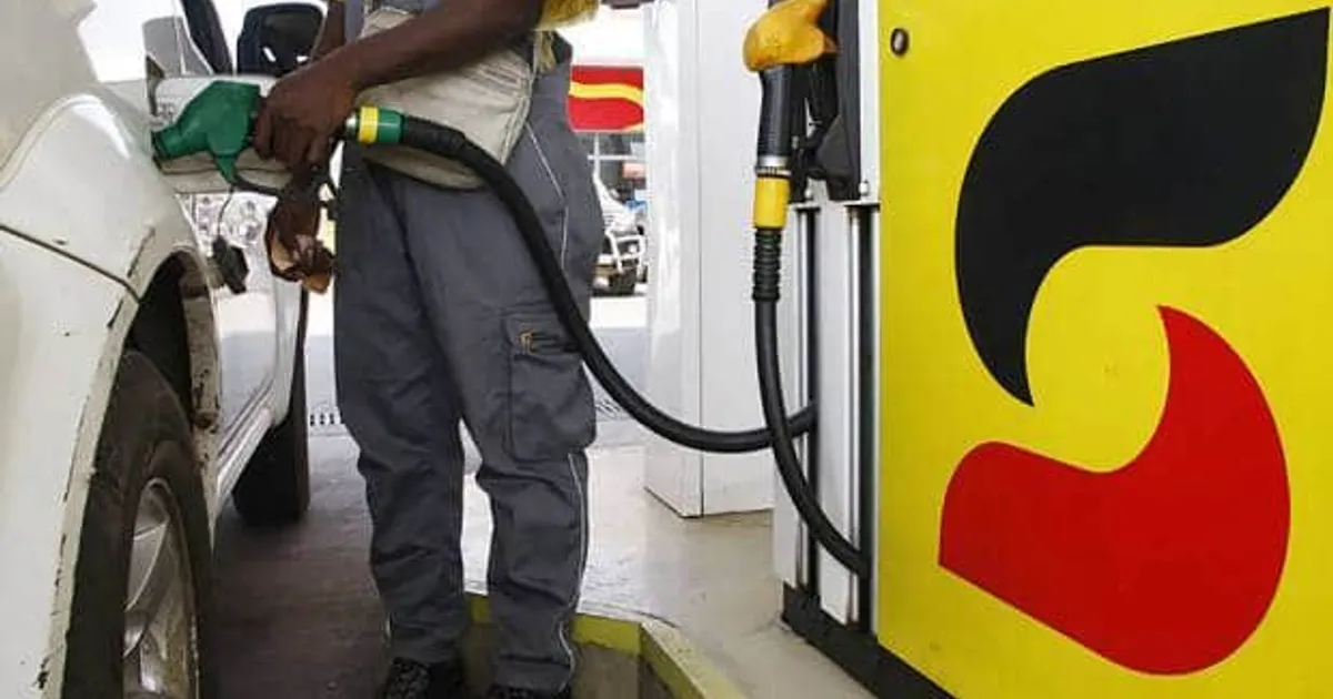 Sobe para 400 kwanzas o litro do gasóleo