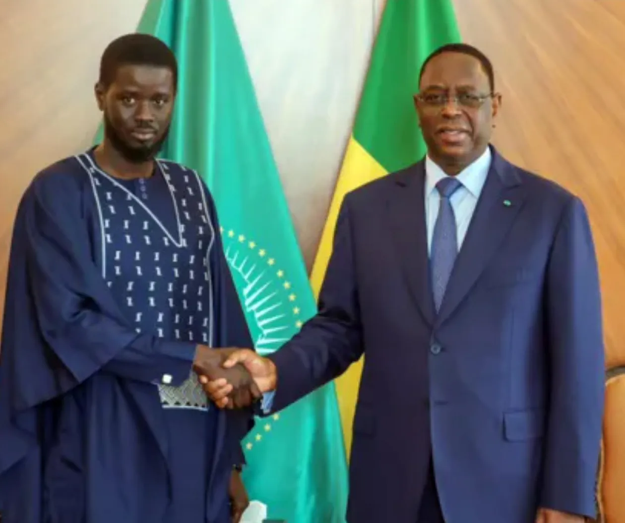 Macky Sall formaliza intenção de candidatura