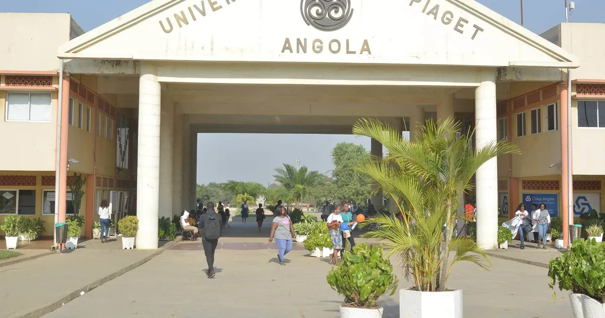 Universidades privadas preparam aumento de propinas para próximo ano académico