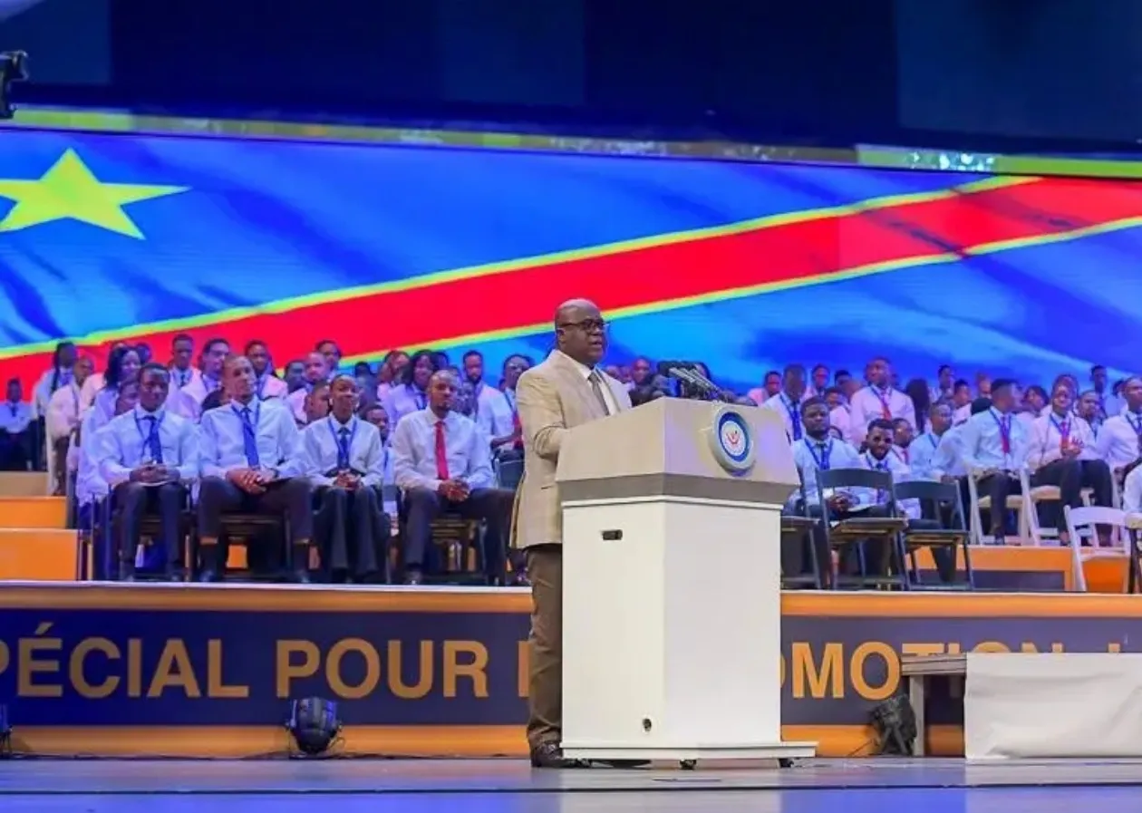 Tshisekedi pede menos burocracia e mais oportunidades para jovens empreendedores